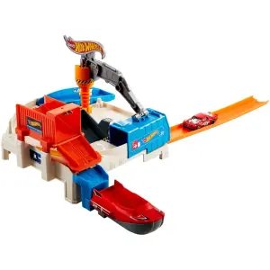 Hot Wheels Efsanevi Macera Serisi Tersaneden Kaçış GGF90